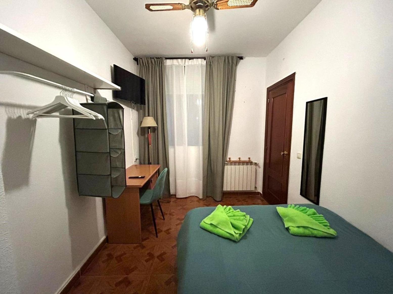 Habitaciones Figueroa 马德里 外观 照片